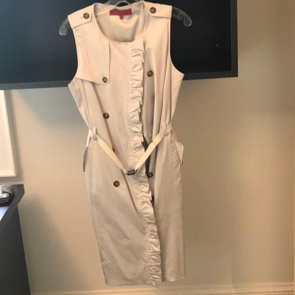 Sinclair 10 Cream Silk Button Dress with Belt Detail